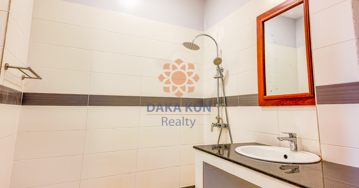3 Bedrooms House for Rent in Siem Reap City-Sala Kamreuk