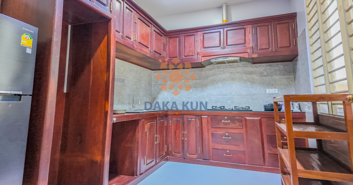 3 Bedrooms House for Rent in Siem Reap City-Sala Kamreuk
