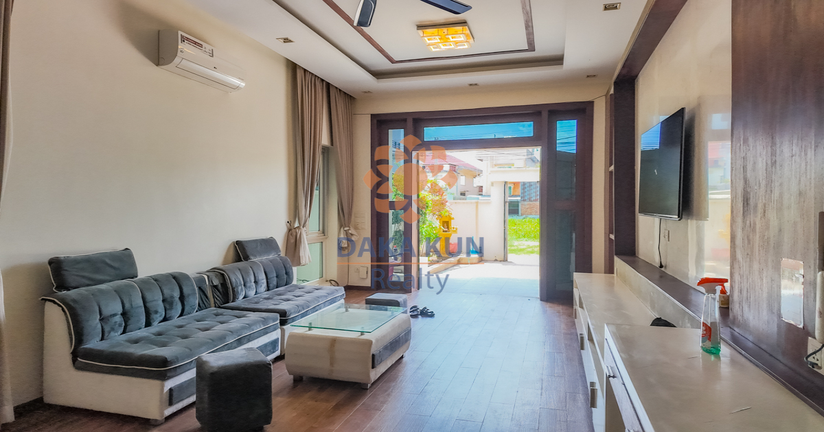 7 Bedrooms House for Rent in Siem Reap City - Sla Kram