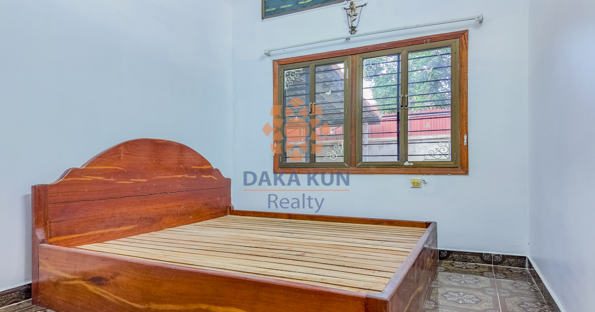 2 Bedrooms House for Rent in Siem Reap City-Svay Dangkum