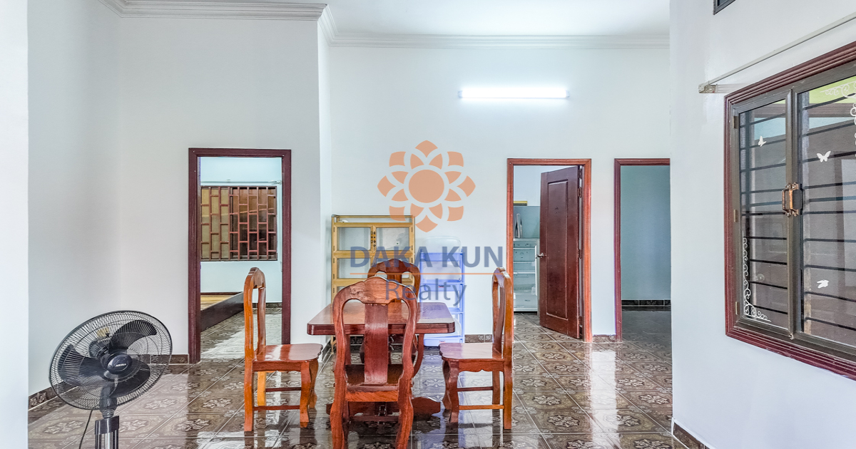 2 Bedrooms House for Rent in Siem Reap City-Svay Dangkum