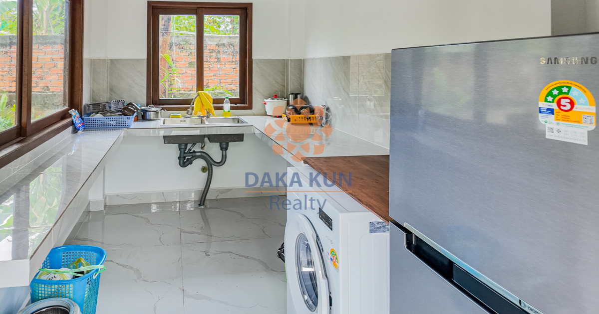 1 Bedroom Wooden House for Rent in Siem Reap City-Sala Kamruek