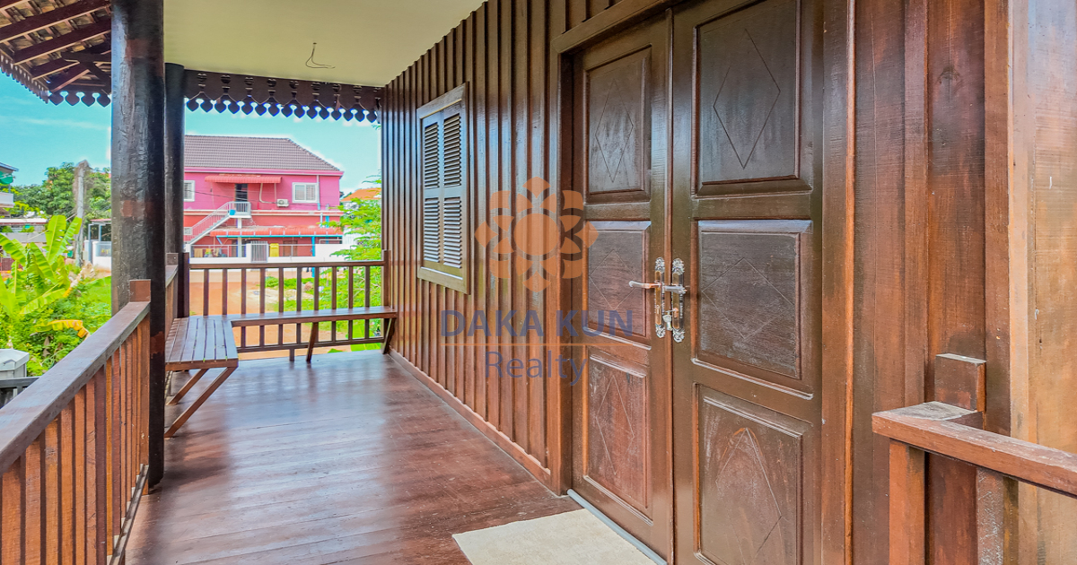 1 Bedroom Wooden House for Rent in Siem Reap City-Sala Kamruek