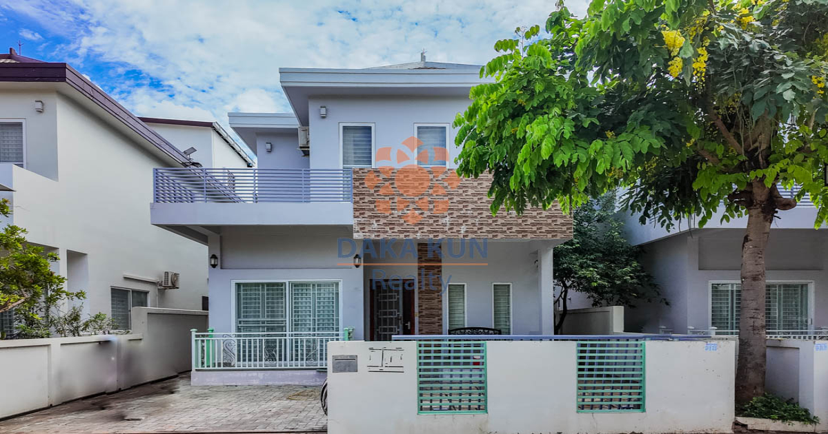 4 Bedrooms House for Rent in Siem Reap City - Sangkat Srangae