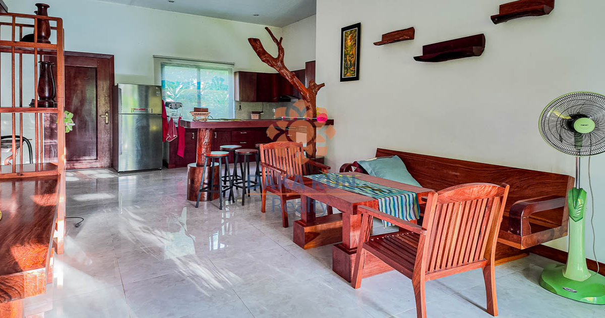 2 Bedrooms House for Rent with Garden in Siem Reap City, Sangkat Siem Reap