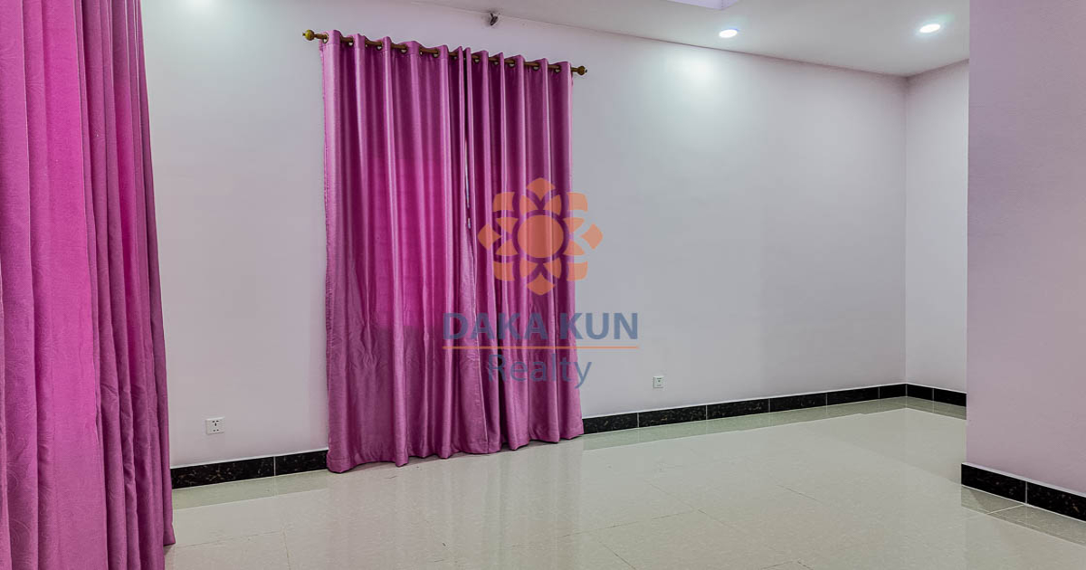 3 Bedrooms House for Rent in Siem Reap City, Sangkat Svay Dangkum