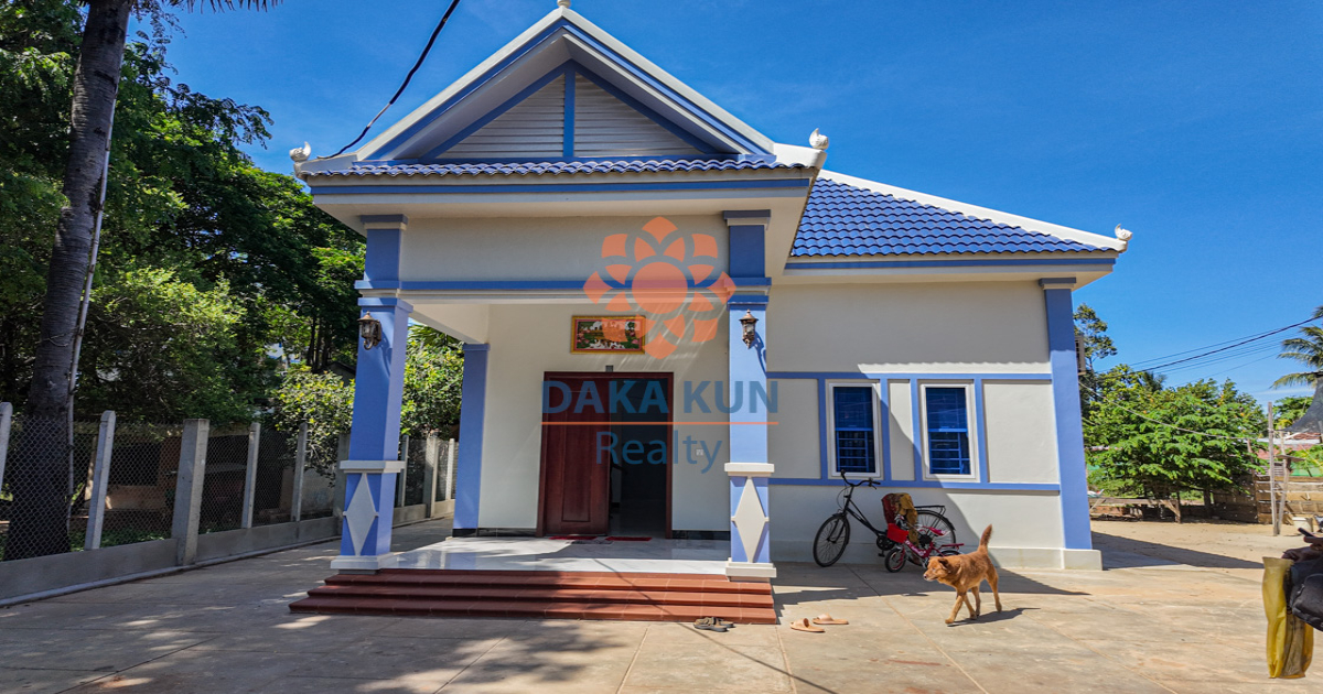 2 Bedrooms House for Rent in Siem Reap City, Sala Kamreuk
