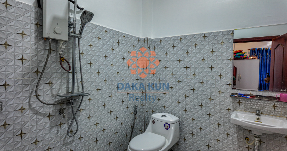 2 Bedrooms House for Rent in Siem Reap City, Sala Kamreuk