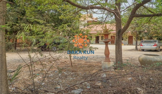 Urgent Sale Land near Svay Dangkum-Siem Reap