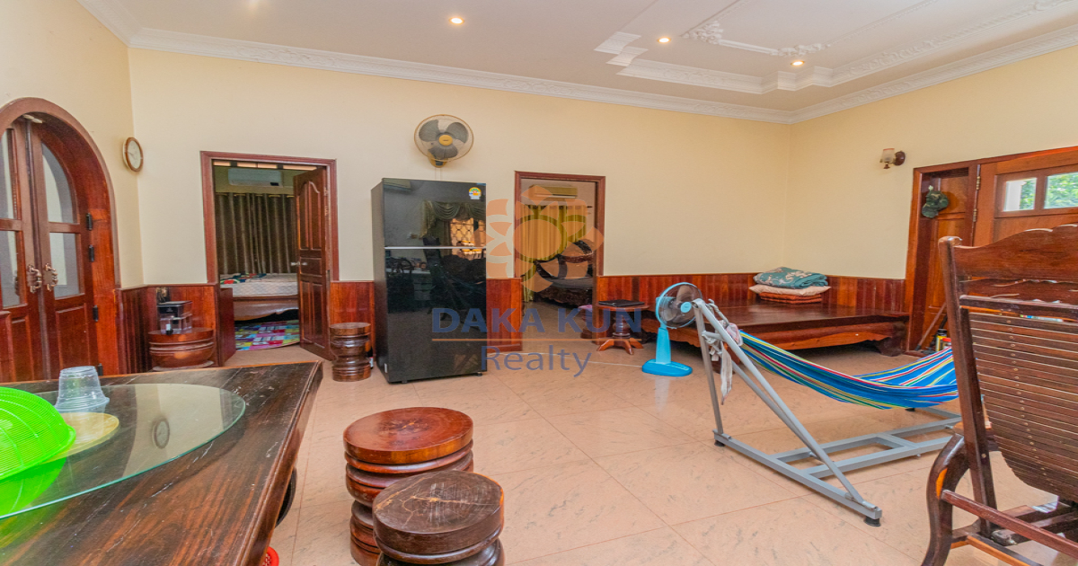 4 Bedrooms House for Sale in Siem Reap City - Svay Dangkum