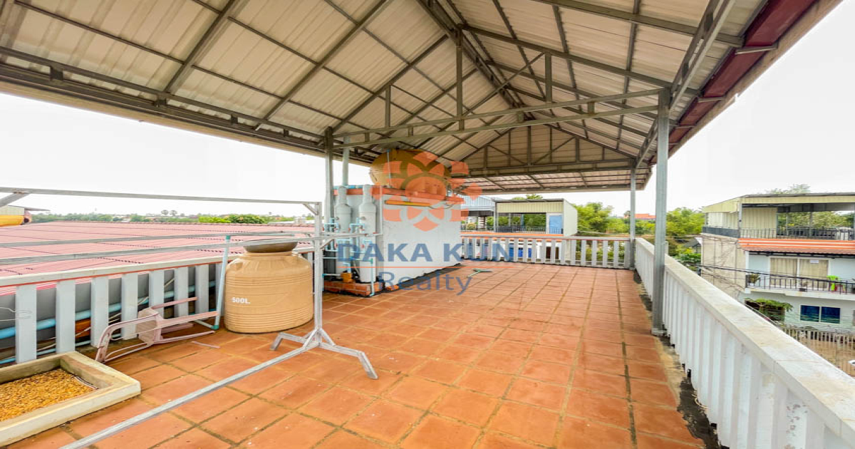 2 Bedrooms House for Sale in Siem Reap City, Sangkat Krobei Riel