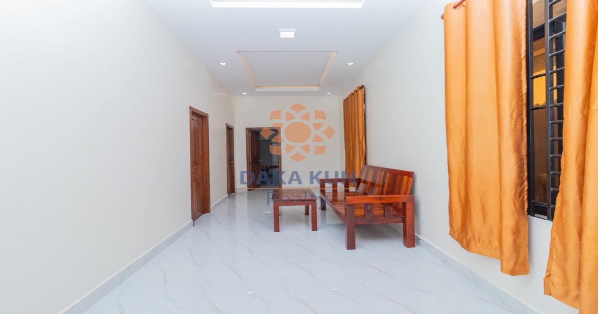 2 Bedrooms House for Rent in Siem Reap City - Near Rose Apple Square