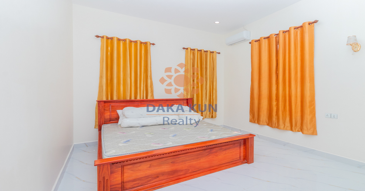 2 Bedrooms House for Rent in Siem Reap City - Near Rose Apple Square