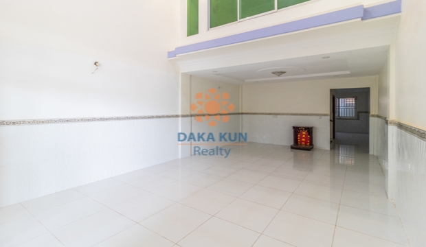 4 Bedrooms House for Rent in Krong Siem Reap