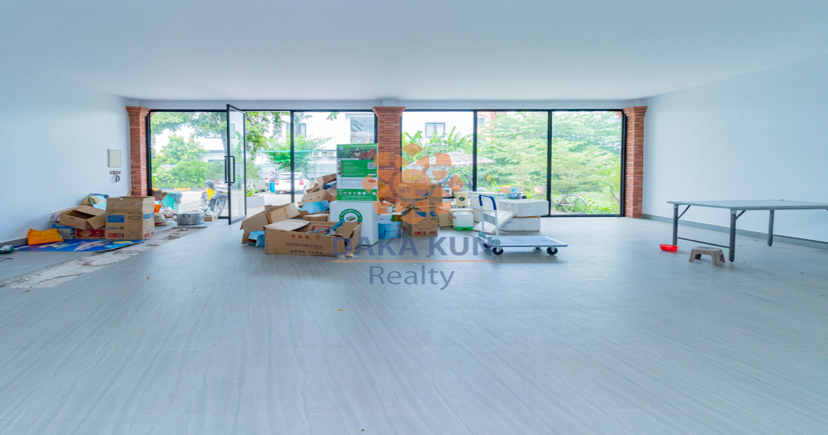 Shop for Rent on National Road 6 in Siem Reap City - Sla Kram