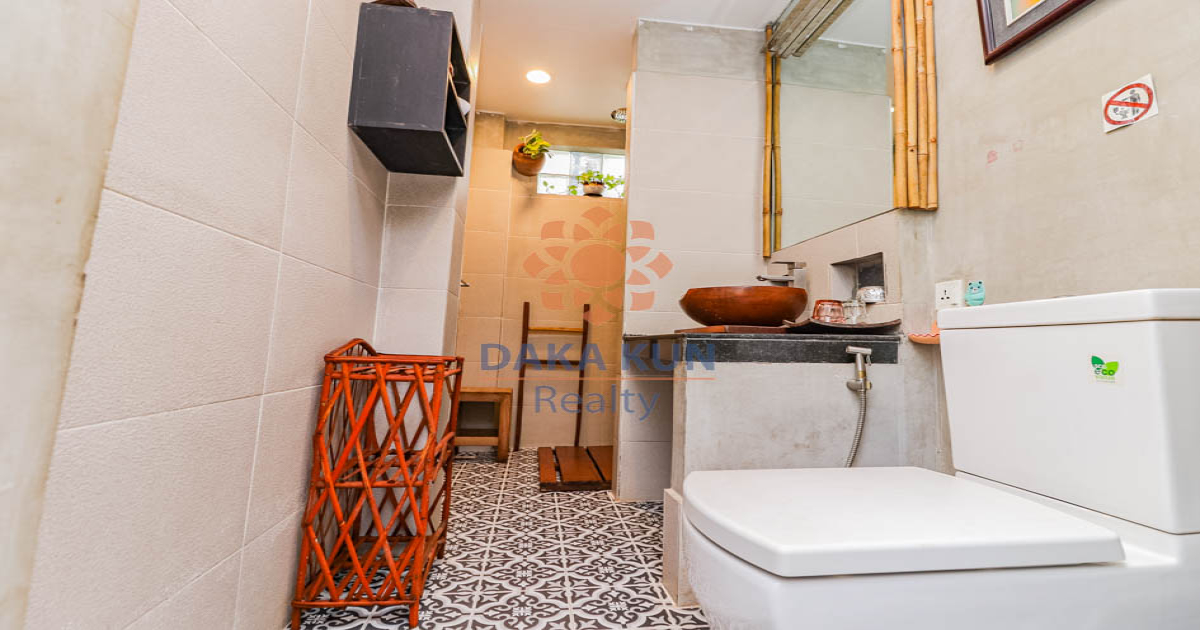 Khmer House for Sale in Siem Reap City - Svay Dangkum