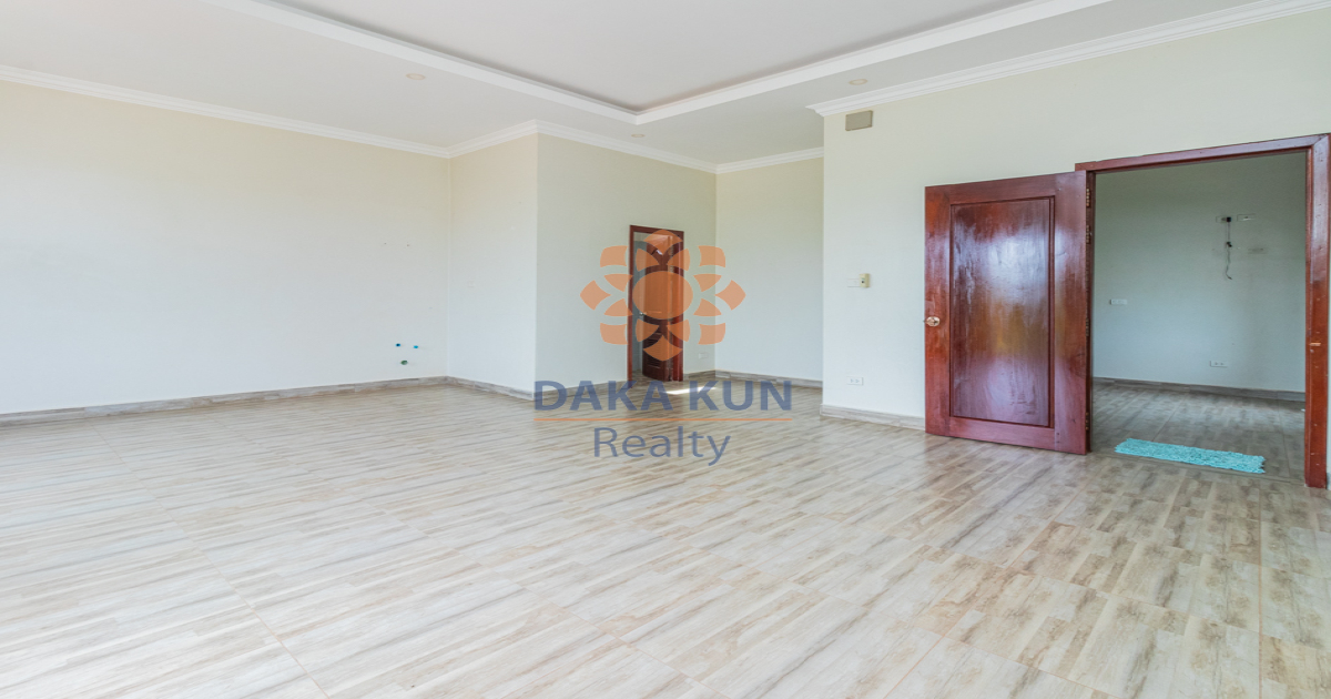 House for Rent on Main Road in Sala Kamreuk - Siem Reap City