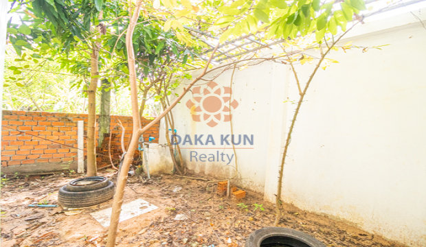 1 Bedroom House for Rent in Krong Siem Reap-Sala Kamraeuk