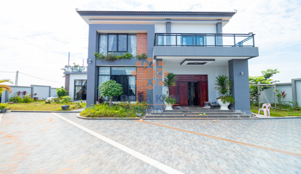 5 Bedrooms Villa for Sale in Krong Siem Reap