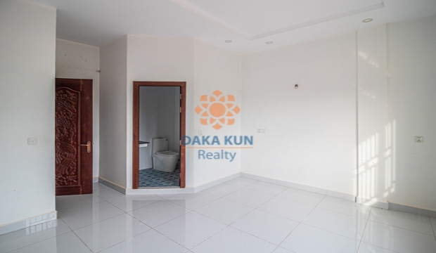 4 Bedrooms House for Rent in Krong Siem Reap