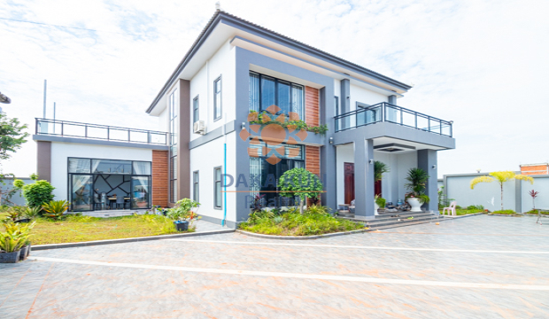 5 Bedrooms Villa for Sale in Krong Siem Reap