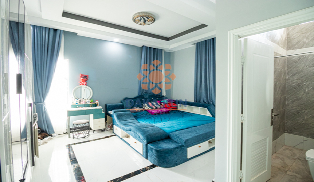 5 Bedrooms Villa for Sale in Krong Siem Reap