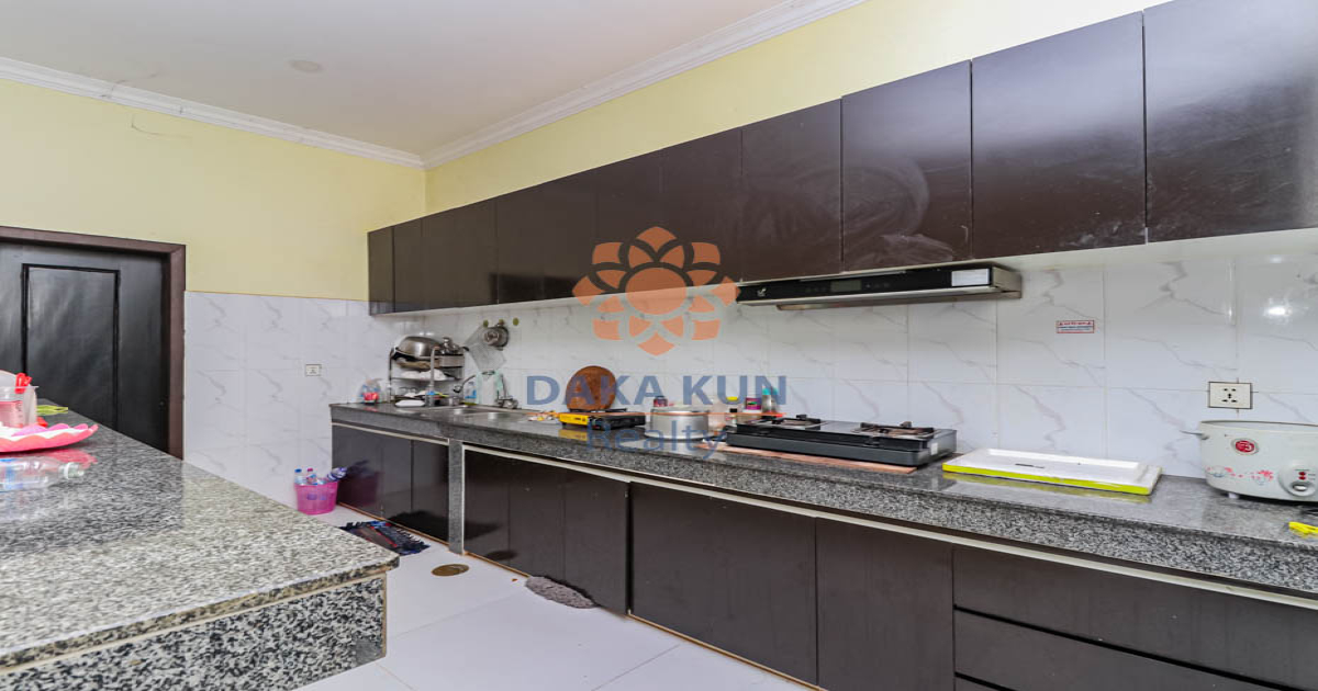 7 Bedrooms House for Rent in Siem Reap City, in Sala Kamreuk