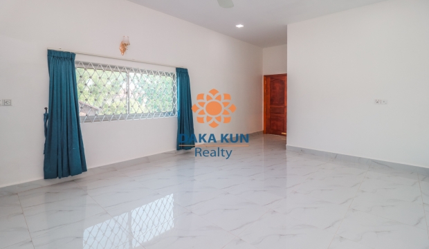 3 Bedrooms House for Rent in Siem Reap-Sala Kamreuk