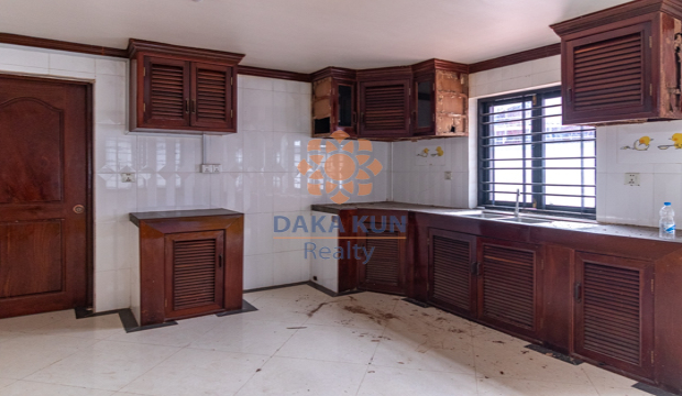 3 bedrooms House for Rent in Siem Reap-Sala Kamreuk