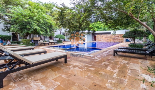 Modern 2 Bedrooms Apartment for Rent with Pool in Siem Reap -Sala Kamruek