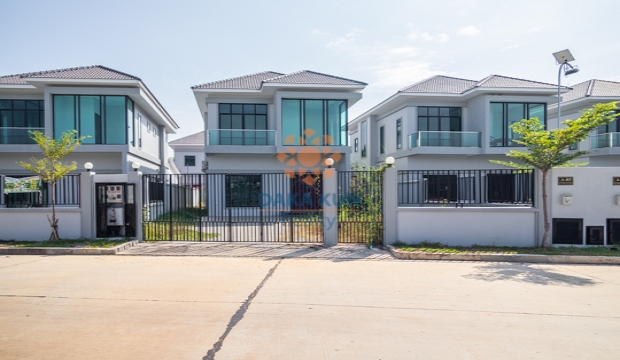 Modern Villa for Sale in Siem Reap city