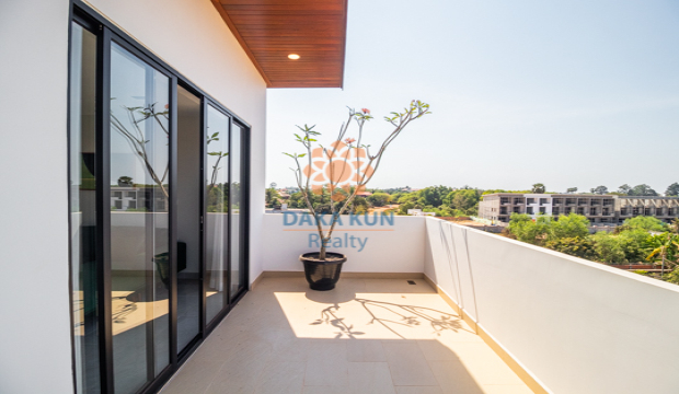 2 Bedrooms Apartment for Rent with Pool in Krong Siem Reap-Sala Kamreuk