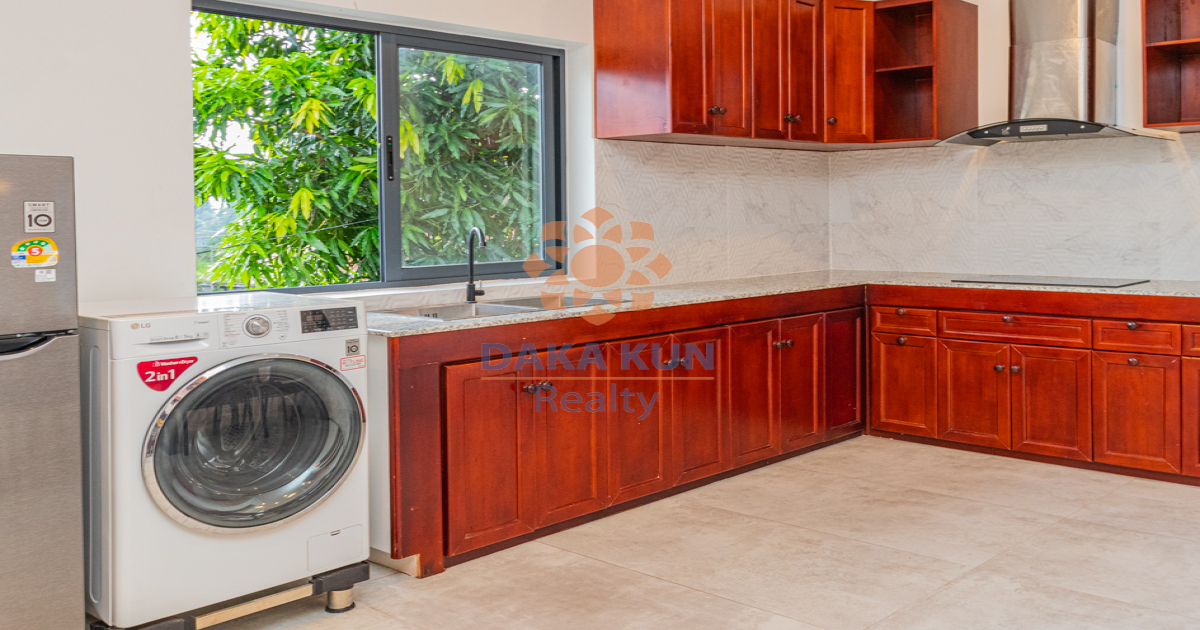 2 Bedrooms Apartment with Swimming Pool for Rent in Siem Reap city, near Wat Bo