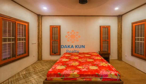3 Bedrooms House for Rent in Siem Reap-Sala Kamreuk