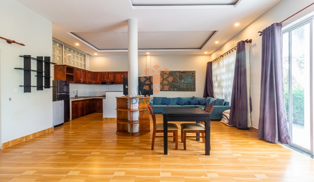 2 Bedrooms Apartment for Rent With Pool in Siem Reap city-Svay Dangkum