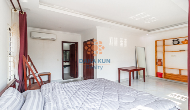 2 Bedrooms Villa for Rent with Shared Swimming pool in Krong Siem Reap