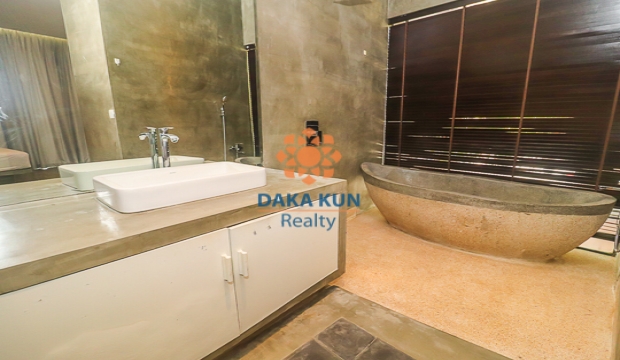 2 Bedrooms Apartment for Rent in Siem Reap-Sla Kram