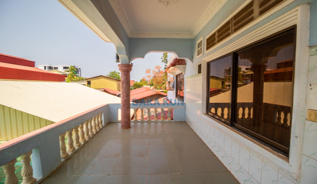 Guesthouse for Rent in Krong Siem Reap-Svay Dangkum