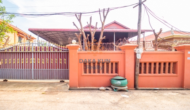 Wooden House for Sale in Siem Reap city-Sala Kamreuk