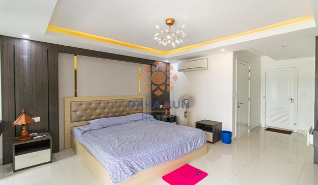 3 Bedrooms Flathouse for Rent in Krong Siem Reap-Svay Dangkum