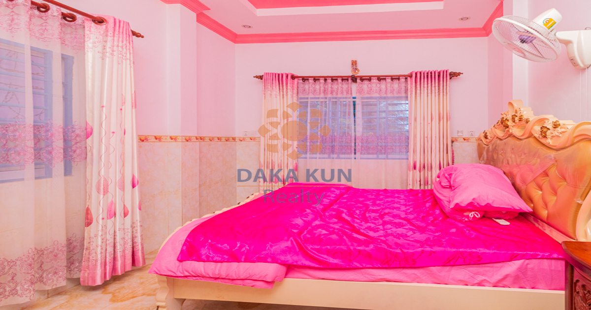 3 Bedrooms House for Rent in Siem Reap City