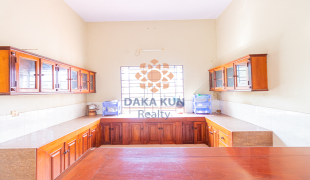 3 Bedrooms House for Rent in Krong Siem Reap