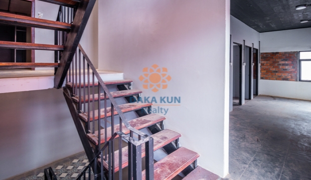 Commercial Building for Rent near Old Market, Siem Reap city