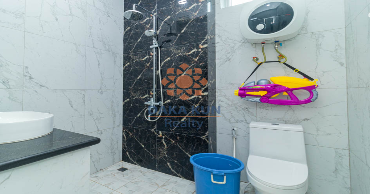 Modern​ Villa for Sale in Siem Reap City near Phsar Leu Market