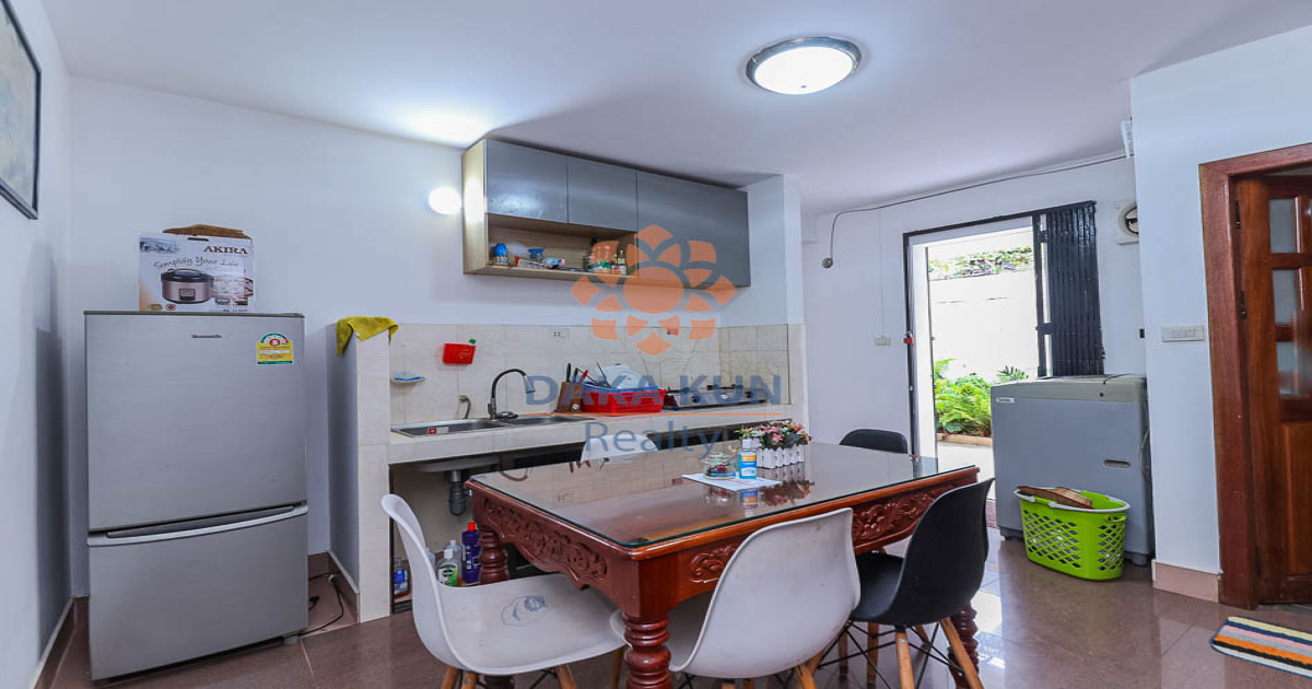 5 Bedrooms House for Rent in Siem Reap City - Svay Dangkum