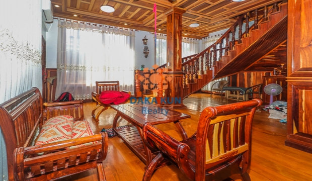 4 Bedrooms Wooden House in Siem Reap-Svay Dangkum