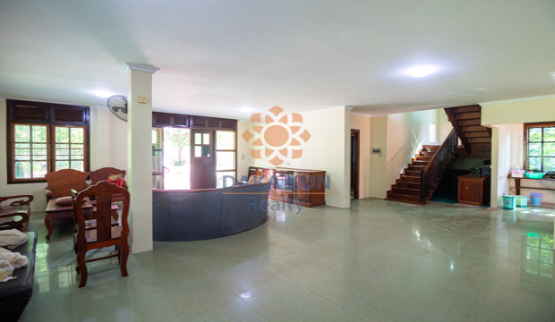 4 Bedrooms House for Rent in Krong Siem Reap-Sla Kram