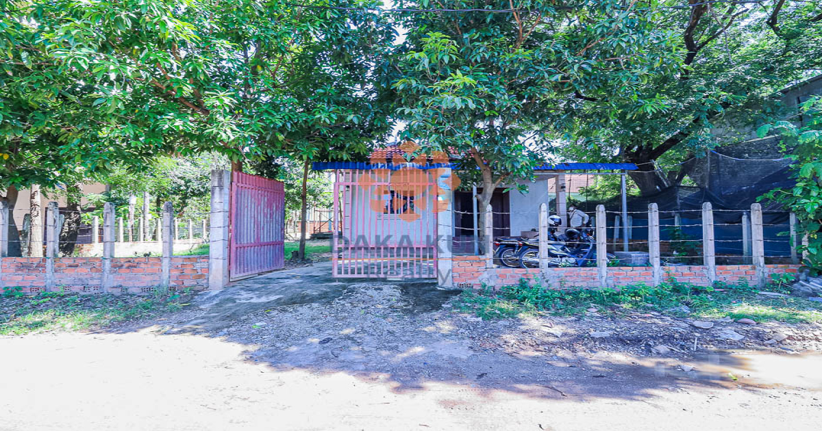 House for Sale in Siem Reap City, near Phsar Krom