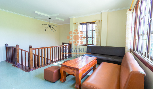 4 Bedrooms House for Rent in Krong Siem Reap-Sla Kram