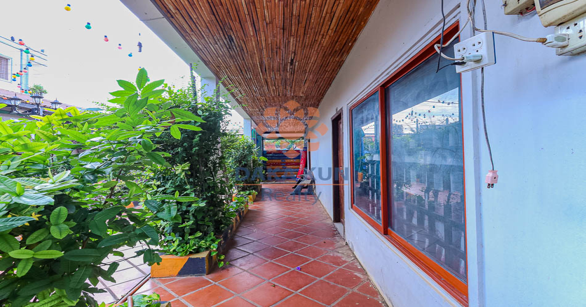 Hotel for Rent, close to Night Market, in Siem Reap City